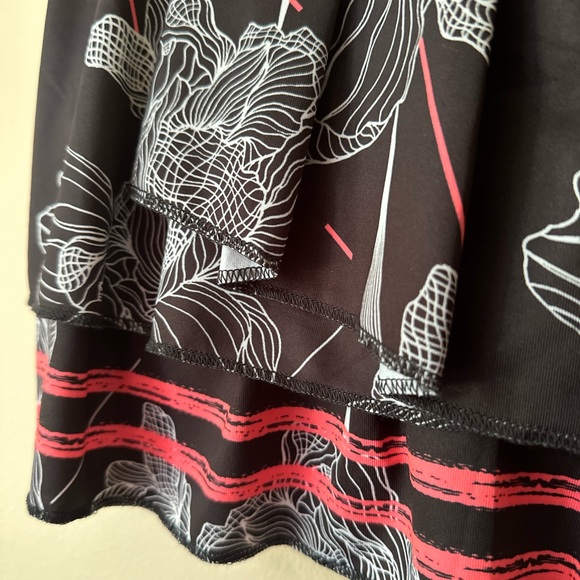 Lucky in Love Black and Pink Floral Mini Skirt NWT - Picture 5 of 8